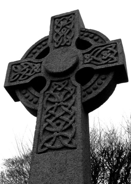 celtic-cross-photos-antrim-1l